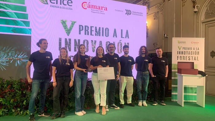 O equipo de Neutron Insights na gala do premio O equipo de Neutron Insights na gala do premio