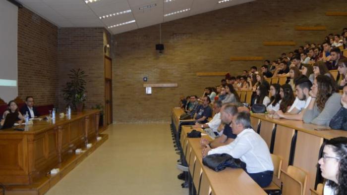 Conferencia 'Galicia, a orixe', a cargo de Adriana Domínguez, na Facultade de Ade de Lugo