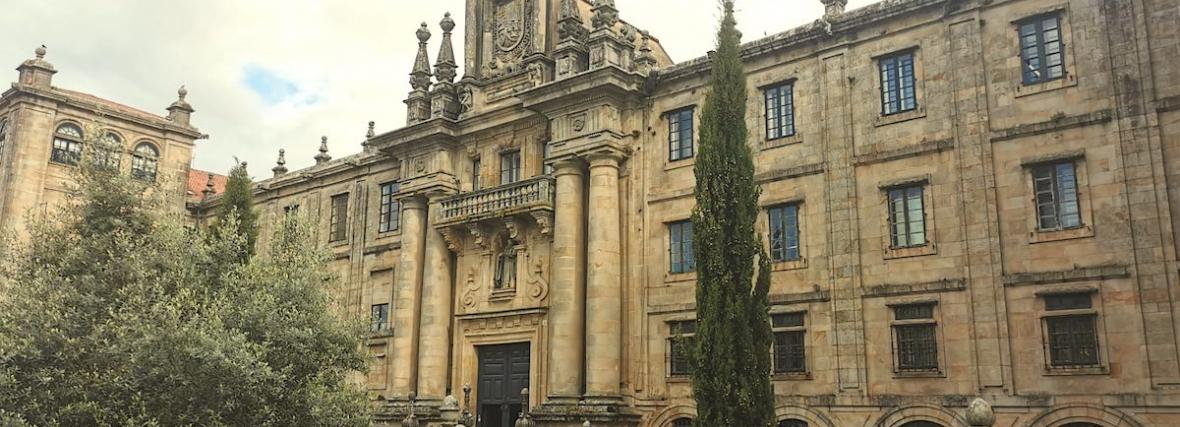 Fotografía da sede da Escola de Traballo Social