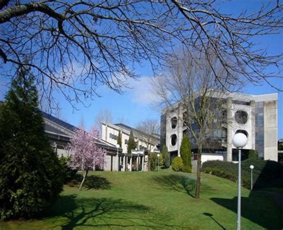 Escola Politécnica Superior de Enxeñaría da USC Escola Politécnica Superior de Enxeñaría da USC