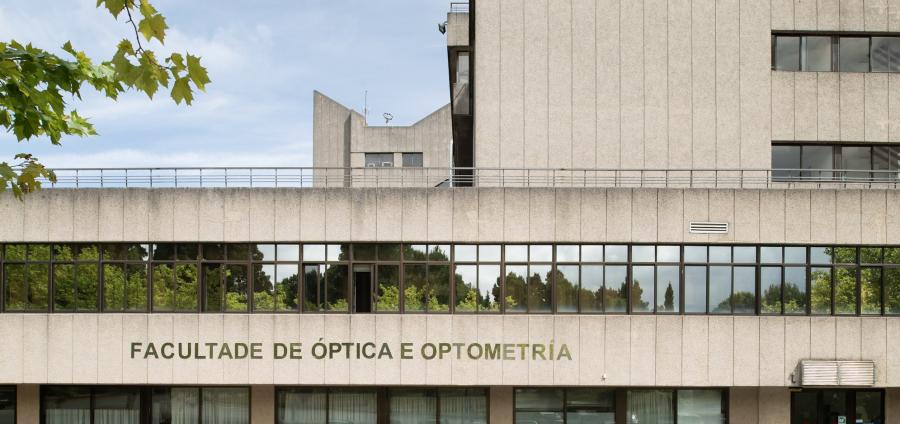Facultade de Óptica e Optometría da USC Facultade de Óptica e Optometría da USC