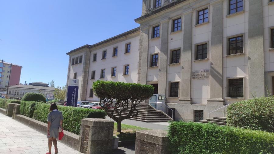 Facultade de Formación do Profesorado Facultade de Formación do Profesorado