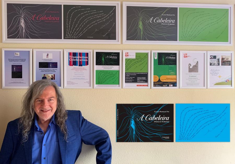 Rodríguez Fer, diante de distintas versións de 'A Cabeleira' Rodríguez Fer, diante de distintas versións de 'A Cabeleira'