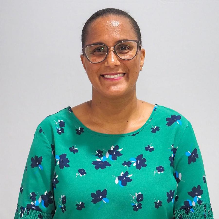 Emília Monteiro Tavares Emília Monteiro Tavares