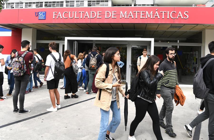 A USC quere implicarse de forma activa en difundir e sensibilizar a toda a poboación vinculada coa comunidade universitaria A USC quere implicarse de forma activa en difundir e sensibilizar a toda a poboación vinculada coa comunidade universitaria