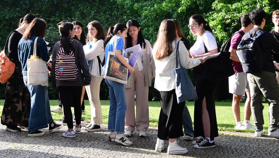 Filoloxía móstrache como restituir o teu apelido á forma correcta Filoloxía móstrache como restituir o teu apelido á forma correcta