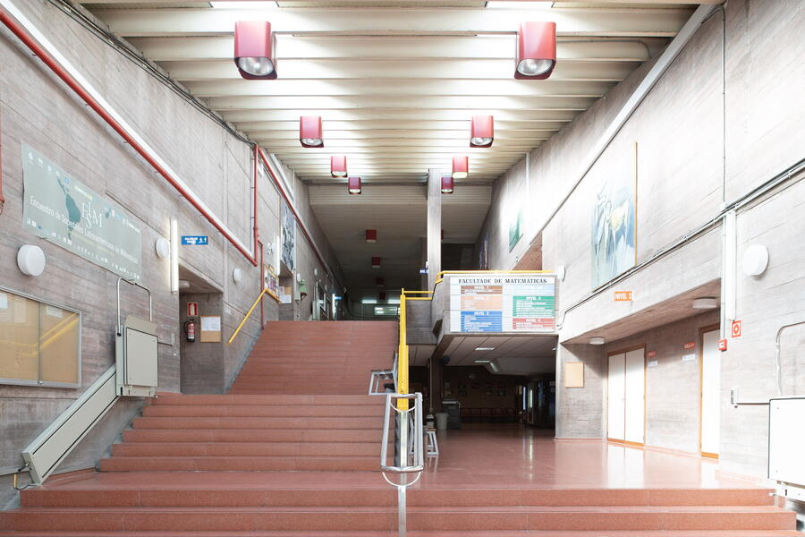 Facultade de Matemáticas (interior) Facultade de Matemáticas