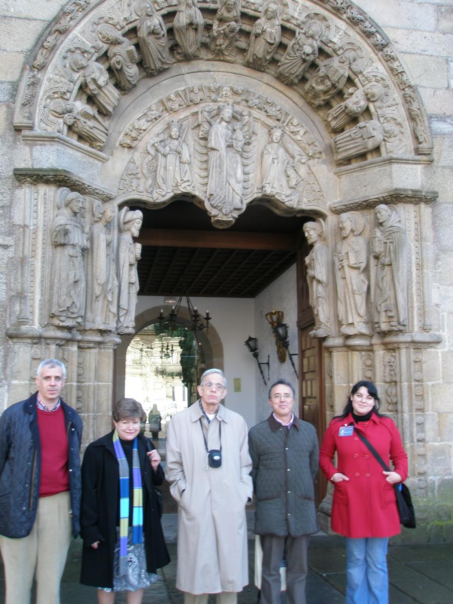 John F. Nash Jr. y acompañantes en el Colexio de San Xerome