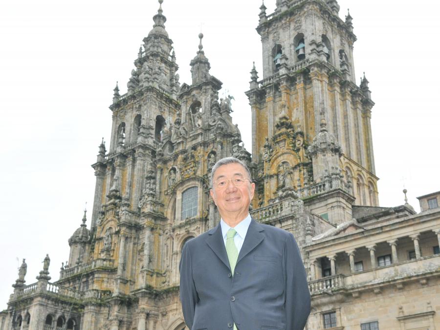 Samuel Chao Chung Ting en la Praza do Obradoiro