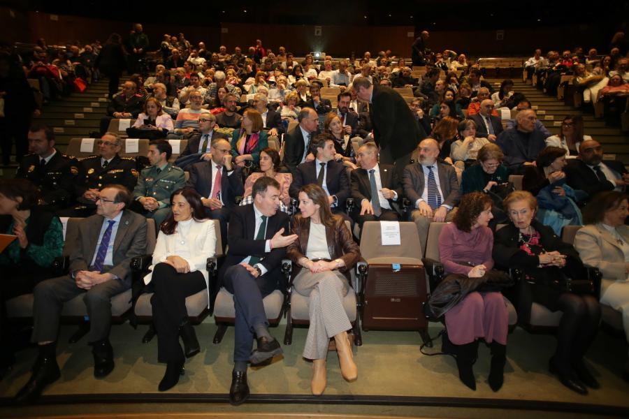 Asistentes á cerimonia de entrega do XXIII Premio Aresa Asistentes á cerimonia de entrega do XXIII Premio Aresa