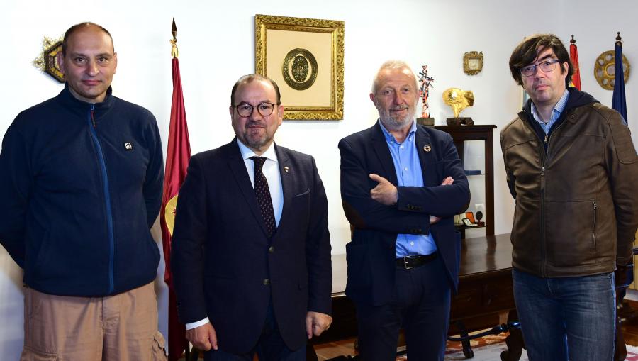 De esquerda a dereita, José Antonio Rodríguez Añón, Antonio López, Arsenio Terrón e César López. FOTO: Santi Alvite De esquerda a dereita, José Antonio Rodríguez Añón, Antonio López, Arsenio Terrón e César López. FOTO: Santi Alvite