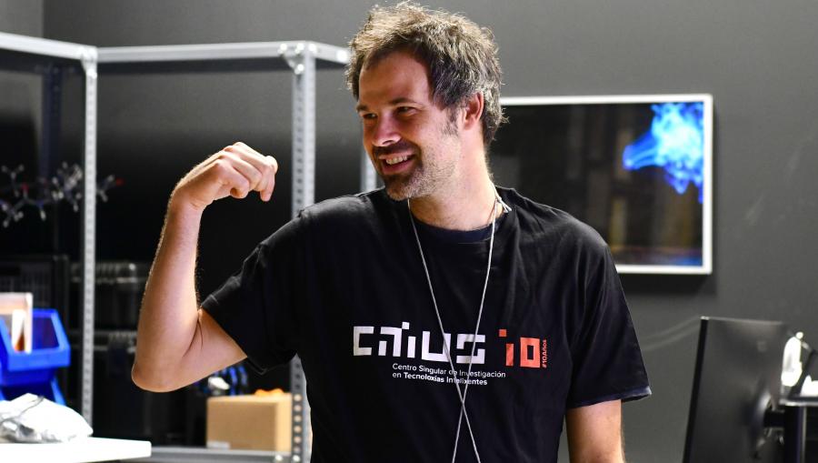 O investigador David Glowacki realizou unha demostración do seu traballo con tecnoloxías de Realidade Virtual. FOTO: Santi Alvite O investigador David Glowacki realizou unha demostración do seu traballo con tecnoloxías de Realidade Virtual. FOTO: Santi Alvite
