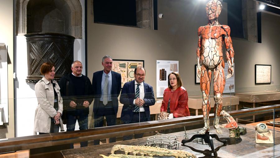 De esquerda a dereita, Pilar Murias, Paulo Porta, Manuel Portas, Antonio López e María Xesús Mascareñas. FOTO: Santi Alvite De esquerda a dereita, Pilar Murias, Paulo Porta, Manuel Portas, Antonio López e María Xesús Mascareñas. FOTO: Santi Alvite