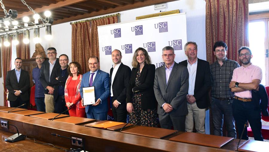Foto de familia das persoas asistentes ao acto. FOTO: Santi Alvite Foto de familia das persoas asistentes ao acto. FOTO: Santi Alvite
