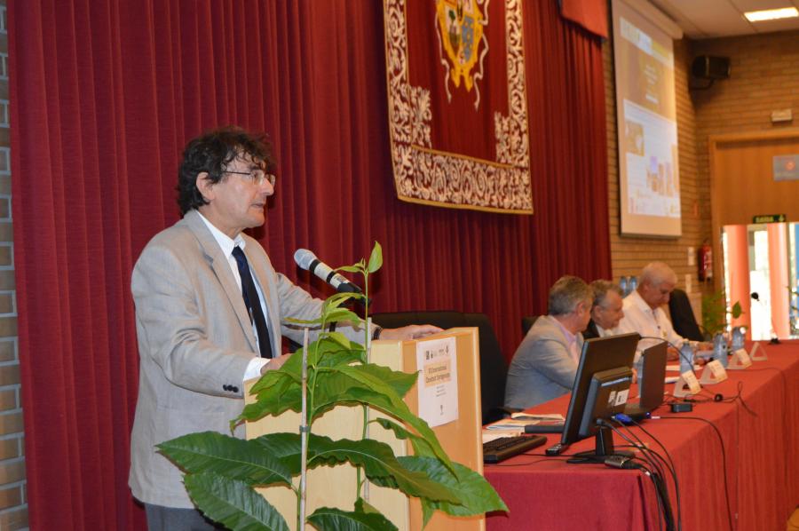 Santiago Pereira, na súa intervención na apertura do congreso Santiago Pereira, na súa intervención na apertura do congreso