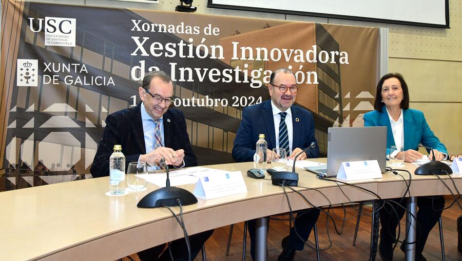 De dereita a esquerda, Pilar Bermejo, Antonio Lópoz e José Alberto Díez. Foto: Santi Alvite De dereita a esquerda, Pilar Bermejo, Antonio Lópoz e José Alberto Díez. Foto: Santi Alvite