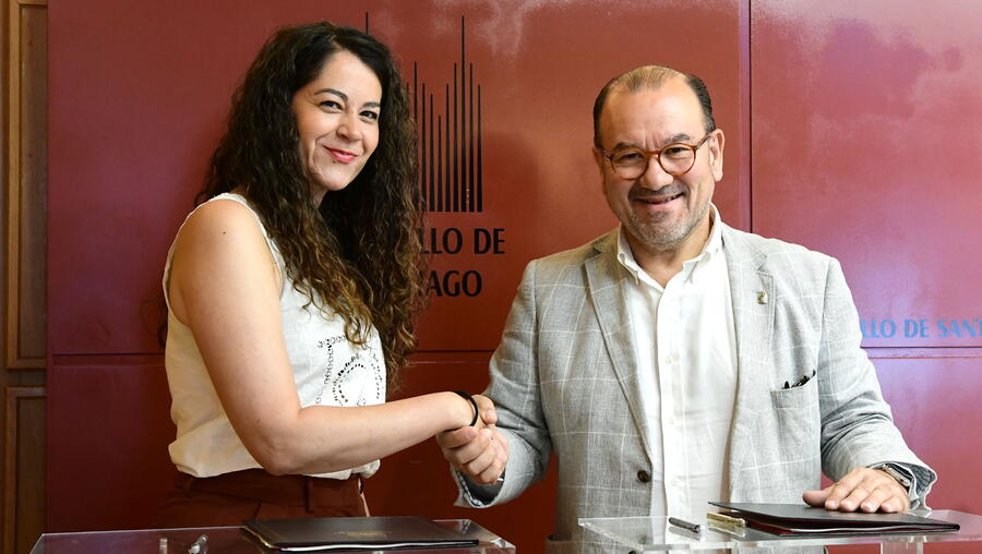 Antonio López e María Rozas na sinatura do convenio. Foto: Santi Alvite Antonio López e María Rozas na sinatura do convenio. Foto: Santi Alvite