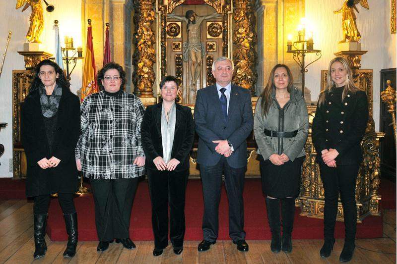 A profesora Carmen Fernández Morante sinala a escola e os profesionais da Educación como alicerces básicos da sociedade A profesora Carmen Fernández Morante sinala a escola e os profesionais da Educación como alicerces básicos da sociedade