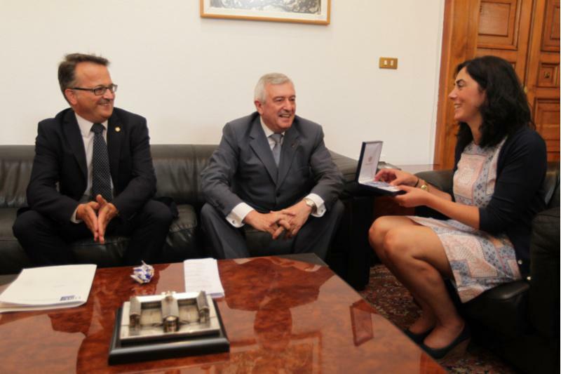 A USC e a Deputación de Lugo asinan dous convenios para o fomento dos másteres no Campus de Lugo e a potenciación da Universidade de verán na provincia luguesa A USC e a Deputación de Lugo asinan dous convenios para o fomento dos másteres no Campus de Lugo e a potenciación da Universidade de verán na provincia luguesa