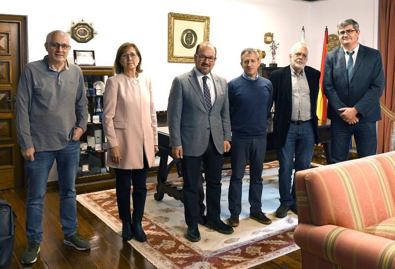 A USC asina o convenio para a creación e xestión do Centro SECS de Documentación de Ciencias do Solo en España