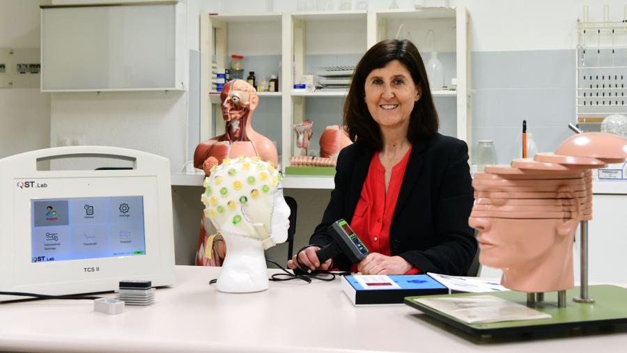 “Para mellorar a xestión da dor provocada por cancro é necesario comprender os seus mecanismos subxacentes”, explica a profesora Carrillo. FOTO: Santi alvite