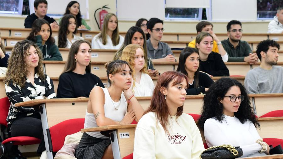 A asignación de prazas será por orde de matrícula. FOTO: Santi Alvite