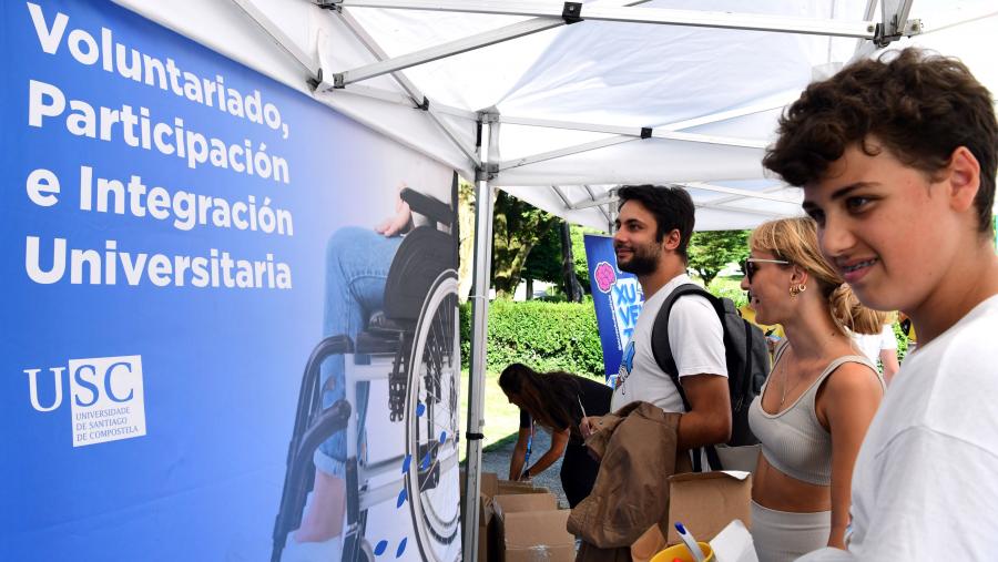 A comunidade universitaria é cada vez máis consciente do seu importante papel á hora de educar aos mozos na faceta solidaria, sinala o informe. FOTO: Santi Alvite A comunidade universitaria é cada vez máis consciente do seu importante papel á hora de educar aos mozos na faceta solidaria, sinala o informe. FOTO: Santi Alvite