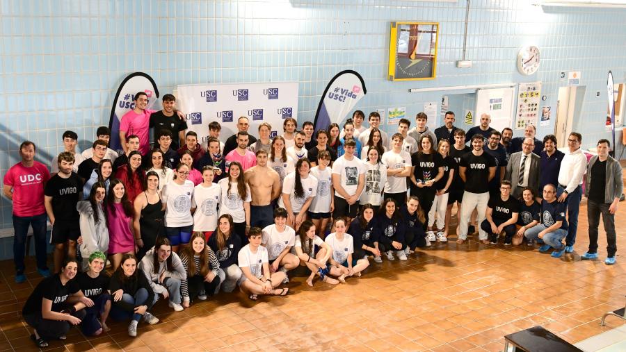O reitor Antonio López participou na entrega de premios do campionato ao estudantado participante. FOTO: Santi Alvite O reitor Antonio López participou na entrega de premios do campionato ao estudantado participante. FOTO: Santi Alvite
