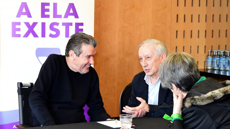Juan Carlos Unzué, esquerda, con José Antonio Caride. FOTO: Santi Alvite Juan Carlos Unzué, esquerda, con José Antonio Caride. FOTO: Santi Alvite