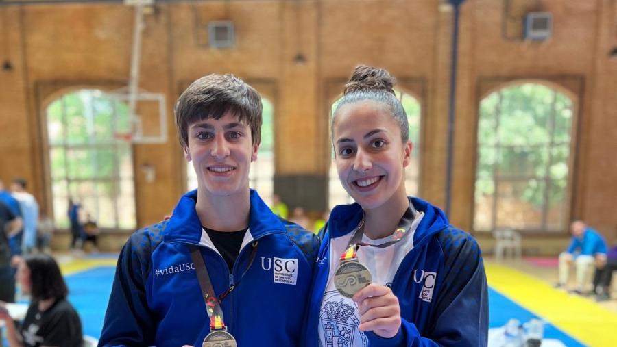 Tomás Fernández e Irene Montemuíño coas súas medallas de ouro Tomás Fernández e Irene Montemuíño coas súas medallas de ouro