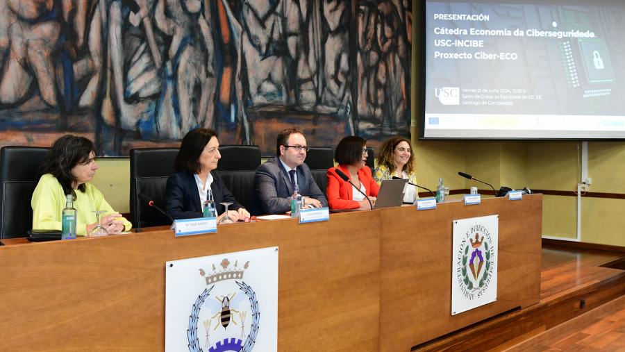 O acto de presentación desenvolveuse en Ciencias Económicas e Empresariais. FOTO: Santi Alvite O acto de presentación desenvolveuse en Ciencias Económicas e Empresariais. FOTO: Santi Alvite