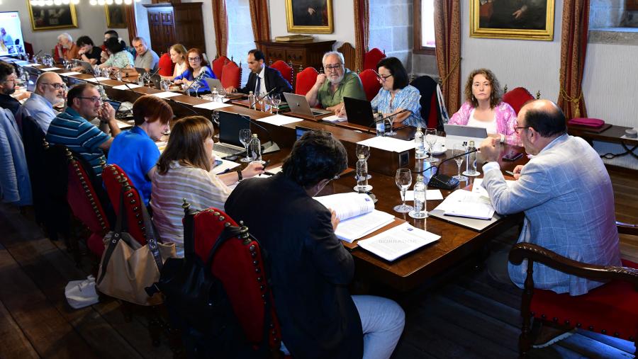 O reitor Antonio López presidiu o Consello de Goberno da USC. FOTO: Santi Alvite O reitor Antonio López presidiu o Consello de Goberno da USC. FOTO: Santi Alvite