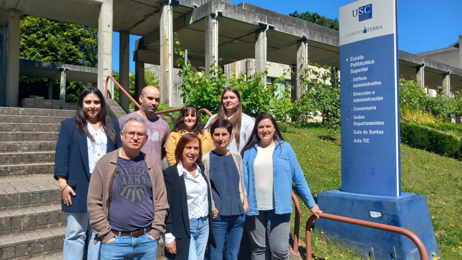 O grupo da EPS de Enxeñaría ten unha dilatada experiencia nos procesos de degradación, adsorción e desorción de contaminantes de diferente índole en solos agrícolas e forestais de Galicia O grupo da EPS de Enxeñaría ten unha dilatada experiencia nos procesos de degradación, adsorción e desorción de contaminantes de diferente índole en solos agrícolas e forestais de Galicia
