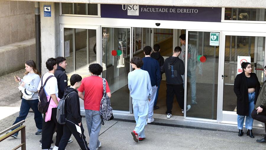 Imaxe de arquivo da Facultade de Dereito da USC. FOTO: Santi Alvite Imaxe de arquivo da Facultade de Dereito da USC. FOTO: Santi Alvite