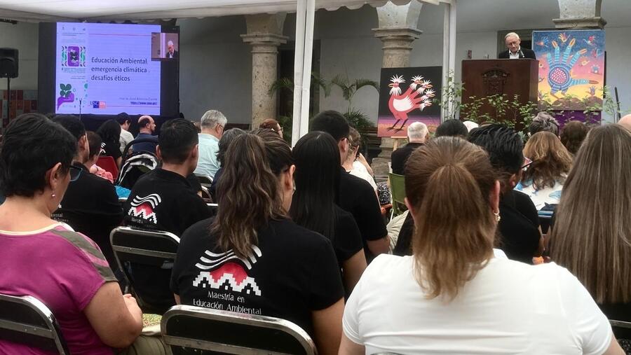 Intervención do profesor Caride no congreso en México Intervención do profesor Caride no congreso en México