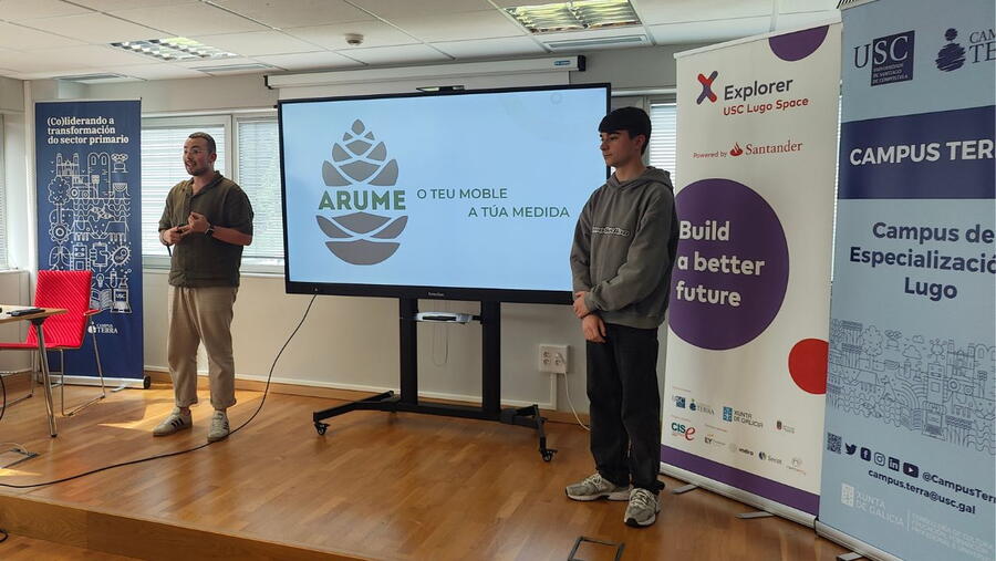 O equipo de ARUME está integrado por tres mozos O equipo de ARUME está integrado por tres mozos