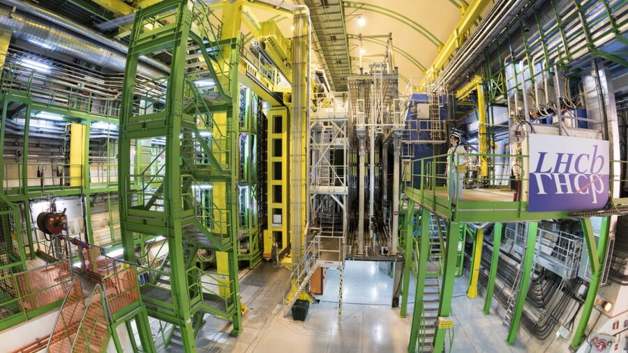 Caverna subterránea do experimento LHCb, nas instalacións da Organización Europea para a Investigación Nuclear (CERN). Foto: Maximilien Brice / CERN Caverna subterránea do experimento LHCb, nas instalacións da Organización Europea para a Investigación Nuclear (CERN). Foto: Maximilien Brice / CERN