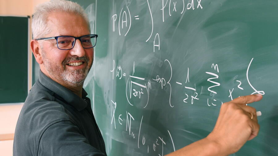 Wenceslao González Manteiga é catedrático de Estatística da Universidade de Santiago de Compostela dende 1992. FOTO: Santi Alvite