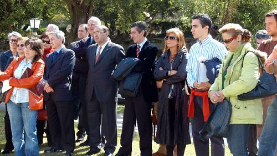 Numeroso público deuse cita na inauguración do Recanto da Saudade no Campus Sur Numeroso público deuse cita na inauguración do Recanto da Saudade no Campus Sur