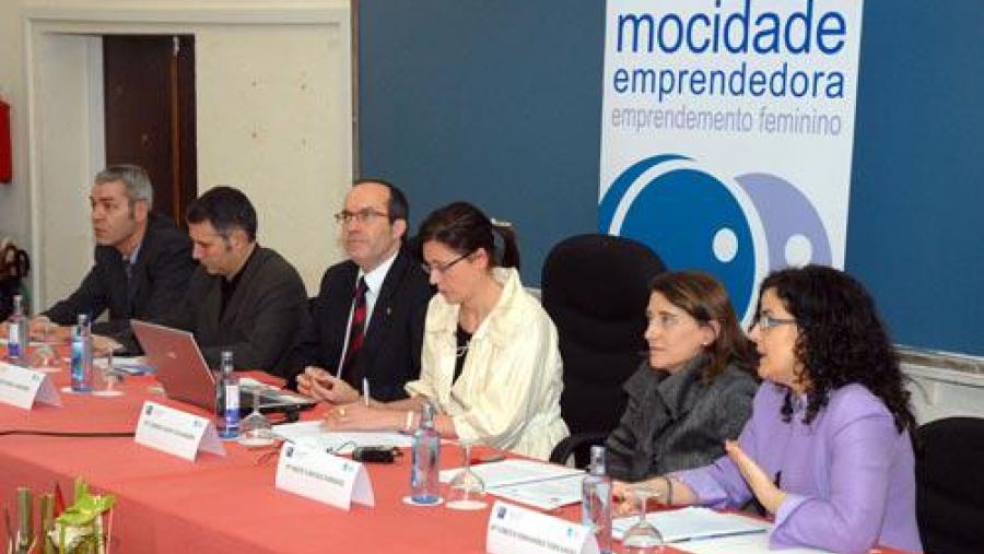A I Xornada de Emprendemento Feminino celebrouse na Facultade de Ciencias Económicas e Empresariais A I Xornada de Emprendemento Feminino celebrouse na Facultade de Ciencias Económicas e Empresariais