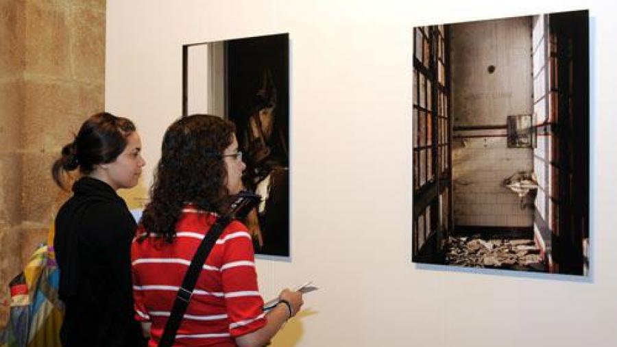 A Igrexa da Universidade acolle a mostra Miradas Emerxentes. Novos Fotógrafos Galegos A Igrexa da Universidade acolle a mostra Miradas Emerxentes. Novos Fotógrafos Galegos
