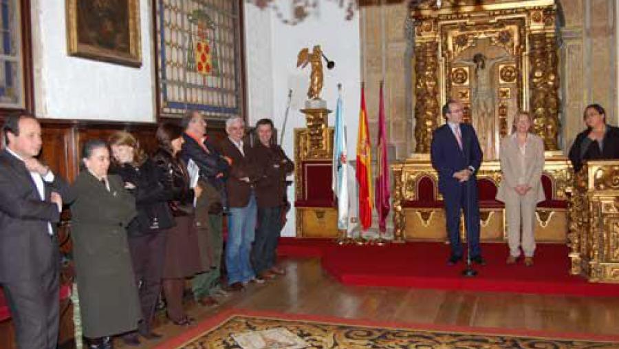 A toma de posesión celebrouse no Salón de Graos do Colexio de San Xerome A toma de posesión celebrouse no Salón de Graos do Colexio de San Xerome
