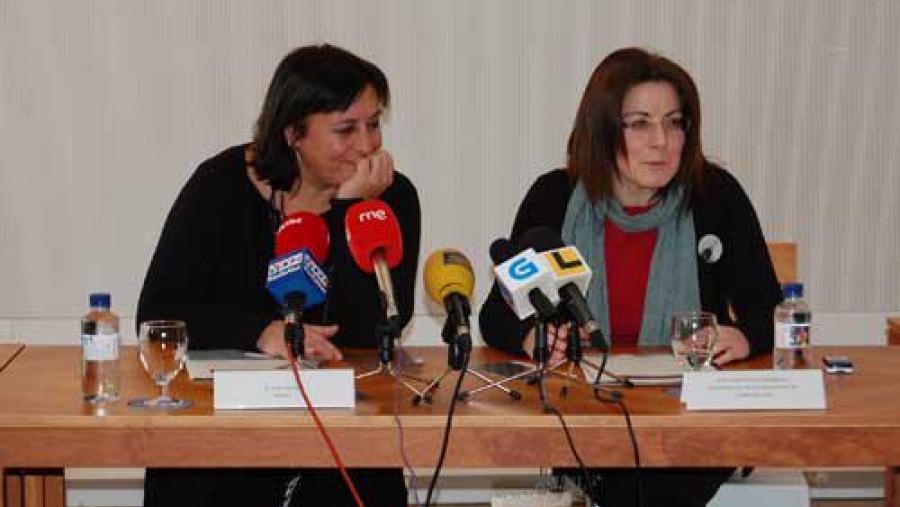 Uxía (esquerda), acompañada por Paloma Lugilde Uxía (esquerda), acompañada por Paloma Lugilde