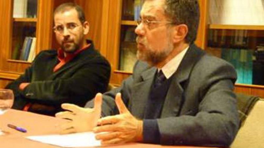 O profesor Carlos Alberto Faraco nun momento da súa estadía en Compostela O profesor Carlos Alberto Faraco nun momento da súa estadía en Compostela