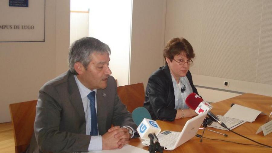 Pedro García e Mª Isabel González na presentación da oferta académico do Campus de Lugo Pedro García e Mª Isabel González na presentación da oferta académico do Campus de Lugo