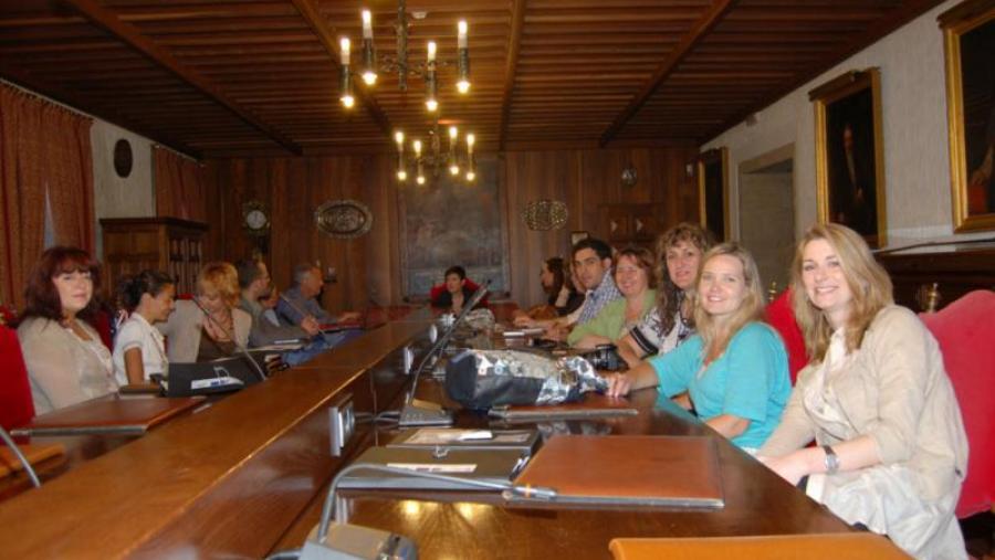 Carmen Fernández Morante recibiu aos integrantes da visita este xoves en San Xerome Carmen Fernández Morante recibiu aos integrantes da visita este xoves en San Xerome
