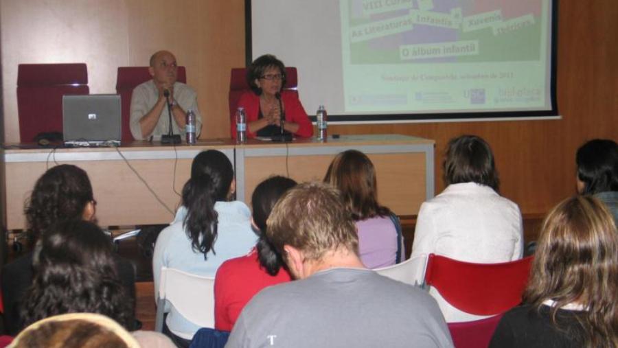 Reúnese en Santiago a rede de investigación sobre literaturas infantís e xuvenís do marco ibérico e iberoamericano Reúnese en Santiago a rede de investigación sobre literaturas infantís e xuvenís do marco ibérico e iberoamericano