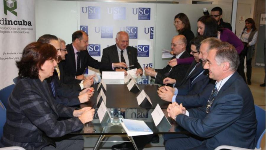 A constitución da rede concluíu coa sinatura da acta da asemblea constituínte A constitución da rede concluíu coa sinatura da acta da asemblea constituínte