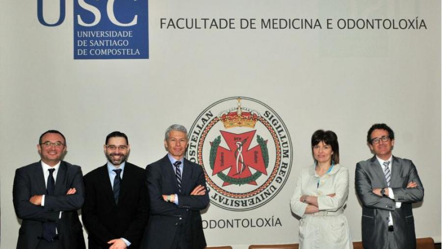 De esquerda a dereita, Pau García (director xeral para o Sur de Europa de Biomet3i), Victor Méndez, Xavier Vela, Mercedes Gallas e Xavier Rodríguez. Foto: Santi Alvite De esquerda a dereita, Pau García (director xeral para o Sur de Europa de Biomet3i), Victor Méndez, Xavier Vela, Mercedes Gallas e Xavier Rodríguez. Foto: Santi Alvite