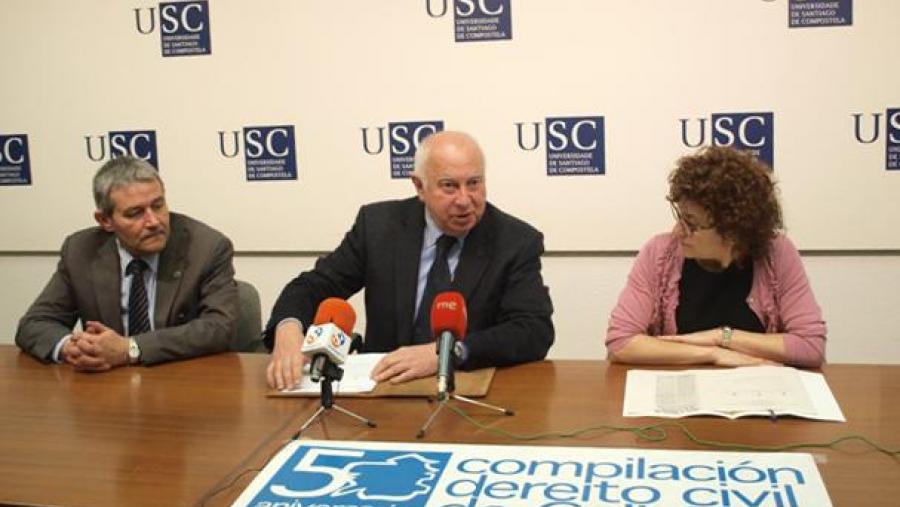 De esquerda a dereita, Pedro García, Juan Casares e María Paz García Rubio. Foto: Alfonso-Servimav De esquerda a dereita, Pedro García, Juan Casares e María Paz García Rubio. Foto: Alfonso-Servimav